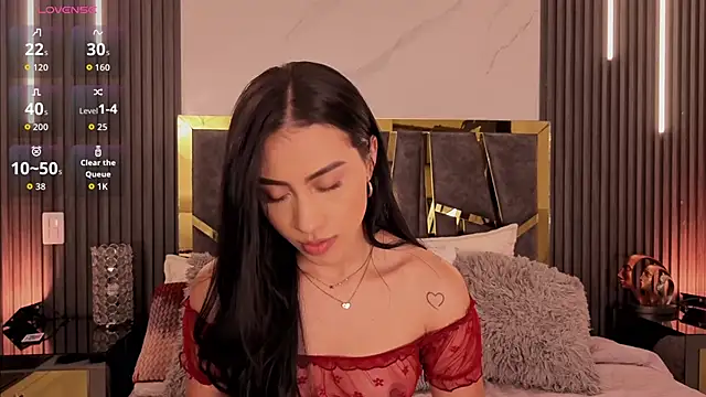 Snapshot of ScarletTorres chatting on 06/16/26, 06:21 ScarletTorres online show from 06/16/26, 06:21
