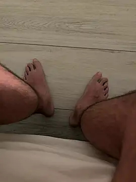 Snapshot of Simon-xx chatting on 03/21/26, 10:24 Simon-xx online show from 03/21/26, 10:24