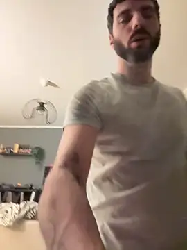 Snapshot of Simon-xx chatting on 04/13/26, 12:05 Simon-xx online show from 04/13/26, 12:05