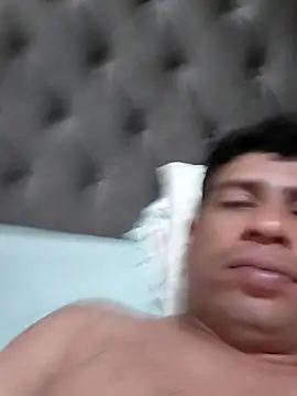 paulinhogostosinho online show from 11/04/25, 10:42