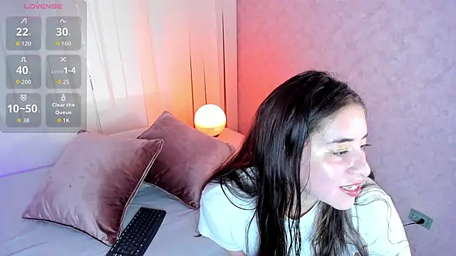 Snapshot of Keyla_ruiz_ chatting on 03/09/26, 05:50 Keyla ruiz online show from 03/09/26, 05:50