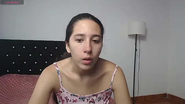 lilacream online show from 09/11/25, 02:17