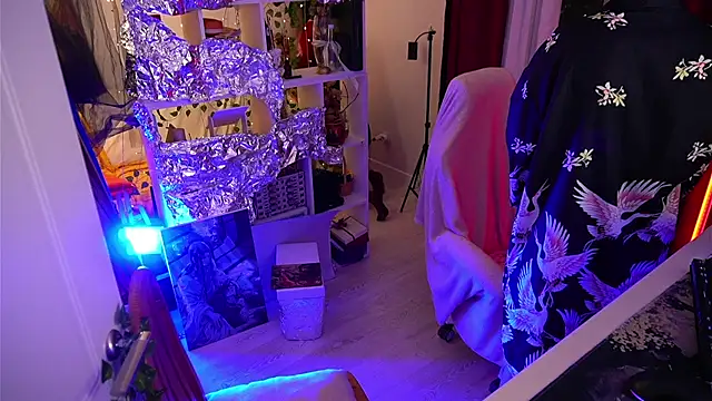 Snapshot of Sova173 chatting on 12/01/25, 03:22 Sova173 online show from 12/01/25, 03:22