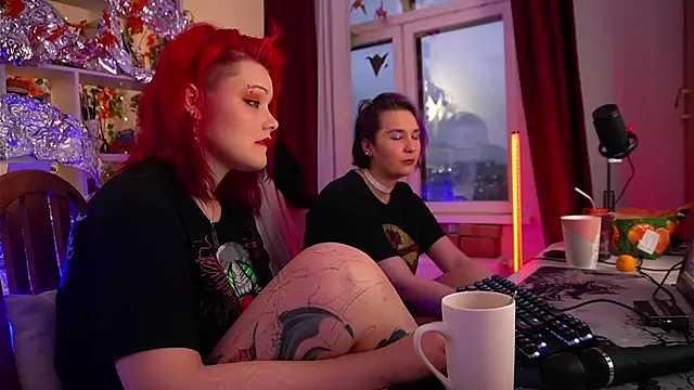 Snapshot of Sova173 chatting on 12/03/25, 01:20 Sova173 online show from 12/03/25, 01:20