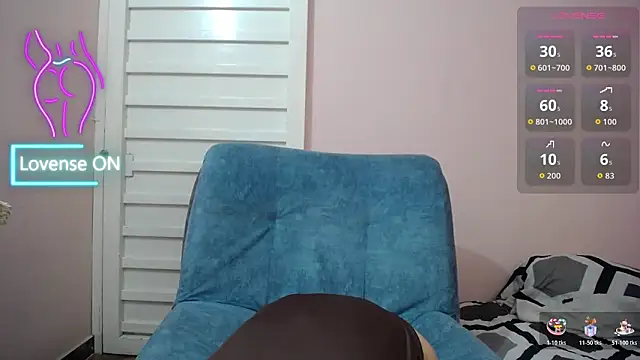 Snapshot of princess_sarita1 chatting on 06/17/26, 10:10 princess sarita1 online show from 06/17/26, 10:10
