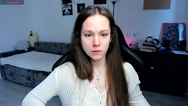 Snapshot of cute_little_ass chatting on 03/01/26, 06:15 cute little ass online show from 03/01/26, 06:15