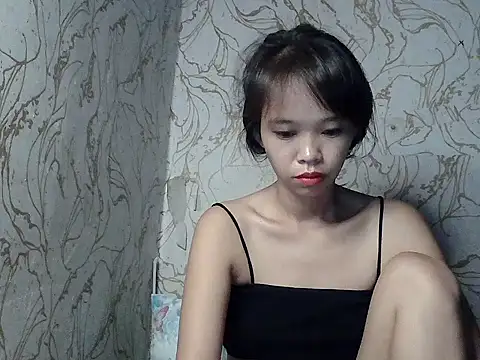 Snapshot of sweetdolly27 chatting on 07/15/26, 08:58 sweetdolly27 online show from 07/15/26, 08:58