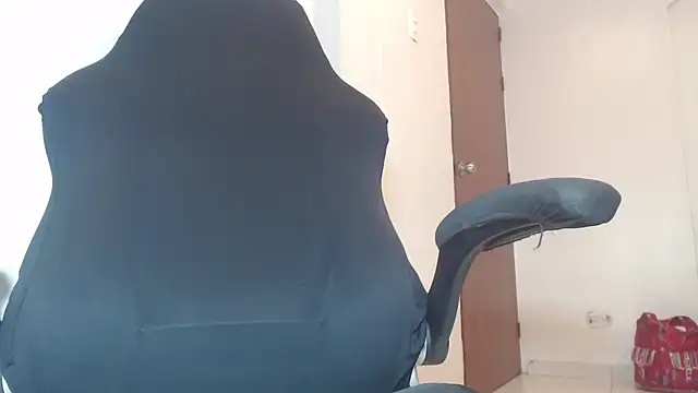 Snapshot of JackyHotBlack chatting on 09/20/25, 03:57 JackyHotBlack online show from 09/20/25, 03:57