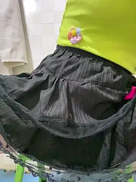 Snapshot of xixi2025-16 chatting on 02/25/26, 01:59 xixi2025-16 online show from 02/25/26, 01:59