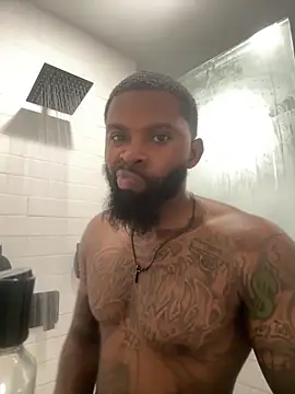 Snapshot of StandOnthatboy chatting on 04/19/26, 10:58 StandOnthatboy online show from 04/19/26, 10:58