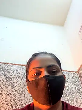 SashaPatel online show from 12/17/25, 02:23