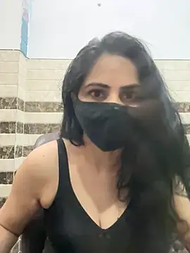 Snapshot of SashaPatel chatting on 03/27/26, 02:39 SashaPatel online show from 03/27/26, 02:39