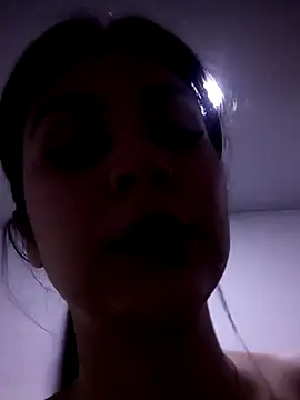 Snapshot of NicoleFletcher chatting on 10/07/25, 12:02 NicoleFletcher online show from 10/07/25, 12:02