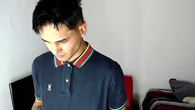 Alex mojica online show from 12/21/25, 07:15