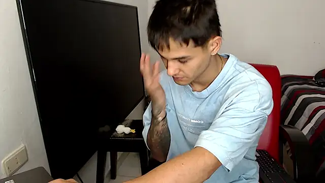 Alex mojica online show from 02/21/26, 07:09