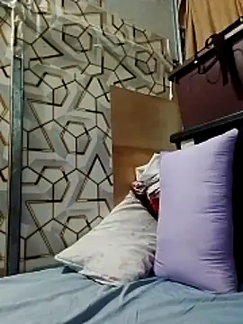 Deliciousgirl14 online show from 04/25/26, 01:41