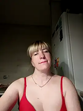 Snapshot of babyjessi chatting on 11/06/25, 09:48 babyjessi online show from 11/06/25, 09:48