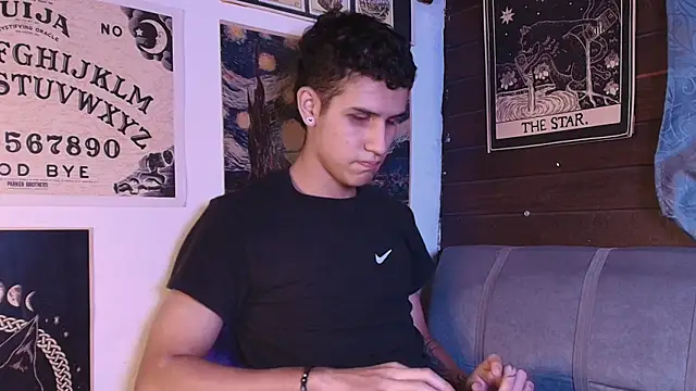 Snapshot of _realwav chatting on 09/14/25, 12:37  realwav online show from 09/14/25, 12:37