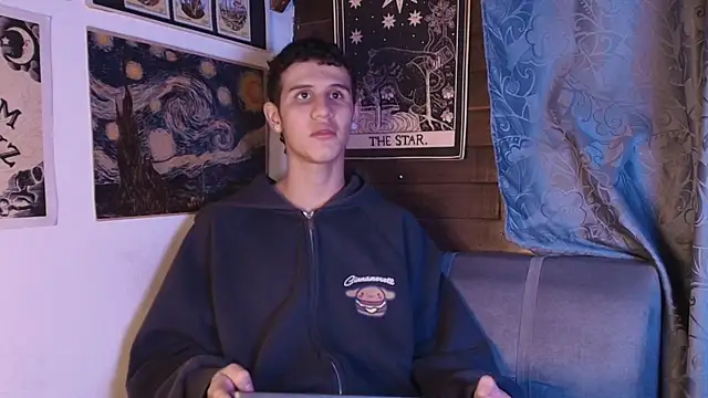 Snapshot of _realwav chatting on 09/21/25, 03:19  realwav online show from 09/21/25, 03:19