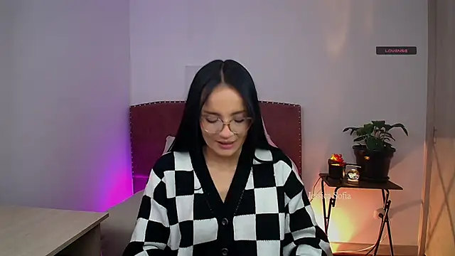 sofia  s online show from 10/27/25, 04:00