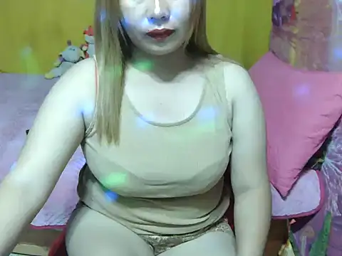 Strawberryyou online show from 12/05/25, 11:41