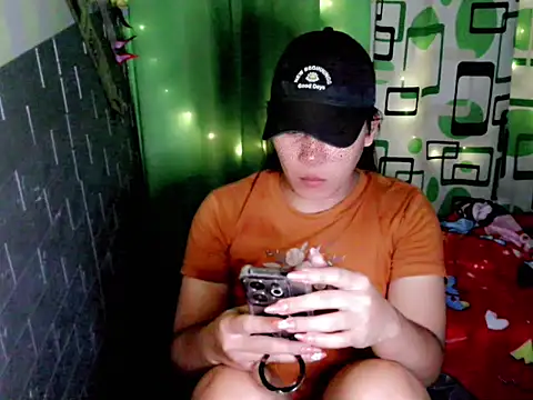 Snapshot of urdreamgirljacky chatting on 12/22/25, 12:24 urdreamgirljacky online show from 12/22/25, 12:24