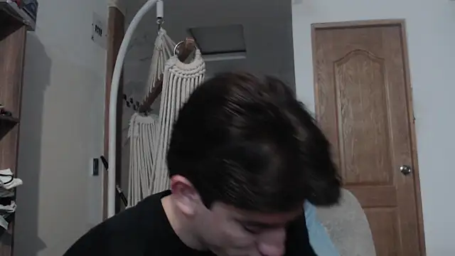 Snapshot of AteneoJr chatting on 01/07/26, 12:13 AteneoJr online show from 01/07/26, 12:13