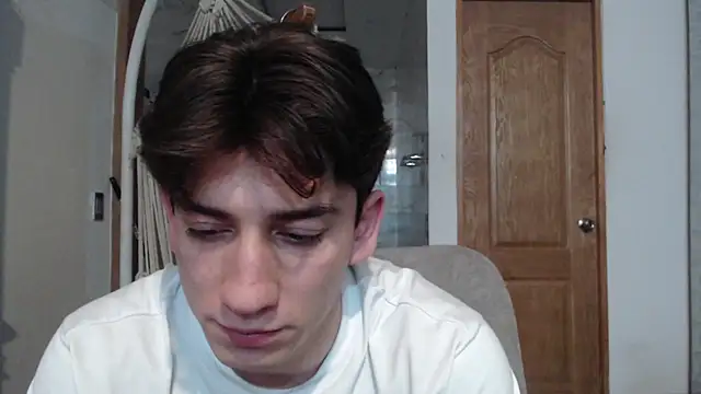 Snapshot of AteneoJr chatting on 01/09/26, 12:02 AteneoJr online show from 01/09/26, 12:02