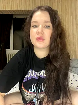 Di Olivia online show from 11/09/25, 04:27