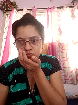 thanusi 2 online show from 09/10/25, 04:34