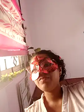 thanusi 2 online show from 02/27/26, 04:12