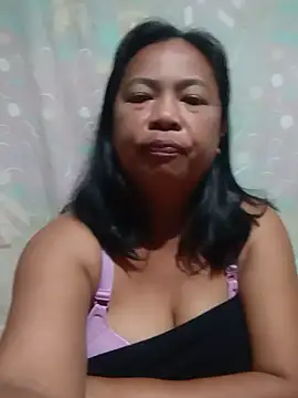 Snapshot of xxsasa chatting on 09/17/25, 08:43 xxsasa online show from 09/17/25, 08:43