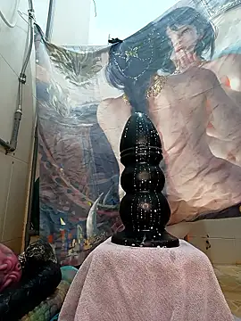 linhlinh xx87 online show from 01/13/26, 06:08