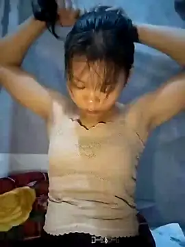 Snapshot of LinhNa999 chatting on 09/14/25, 04:33 LinhNa999 online show from 09/14/25, 04:33