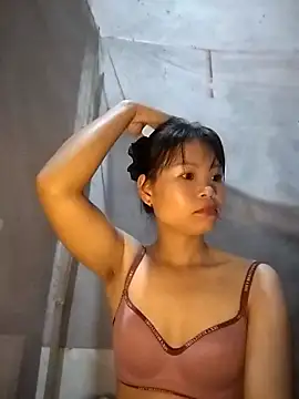 LinhNa999 online show from 09/26/25, 12:36