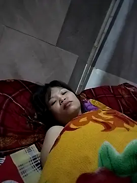 Snapshot of LinhNa999 chatting on 11/28/25, 02:09 LinhNa999 online show from 11/28/25, 02:09