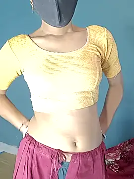 Snapshot of Naughty-Mayaa chatting on 11/16/25, 10:54 Naughty-Mayaa online show from 11/16/25, 10:54