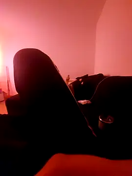 Snapshot of JakeVandall chatting on 12/20/25, 06:31 JakeVandall online show from 12/20/25, 06:31