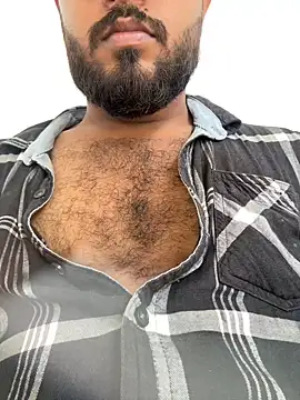 Snapshot of sRigobXJamex chatting on 11/18/25, 07:24 sRigobXJamex online show from 11/18/25, 07:24