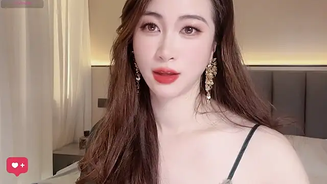 wuyueaini online show from 12/15/25, 06:39