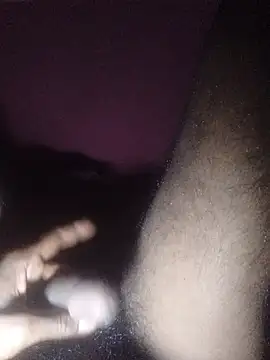 Rubuxyz online show from 11/30/25, 06:12