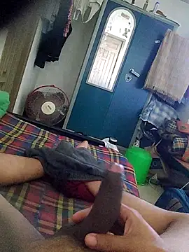 hotbull30 online show from 09/25/25, 04:16