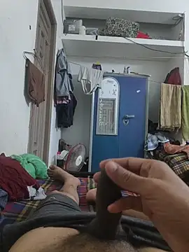 hotbull30 online show from 10/24/25, 01:29