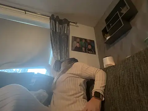 Snapshot of Anastasia-BlondeXX chatting on 01/19/26, 11:47 Anastasia-BlondeXX online show from 01/19/26, 11:47