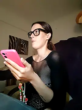 Snapshot of Mila_Luciphya chatting on 12/02/25, 09:10 Mila Luciphya online show from 12/02/25, 09:10