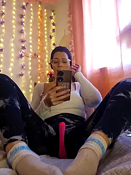 Mila Luciphya online show from 02/06/26, 09:01