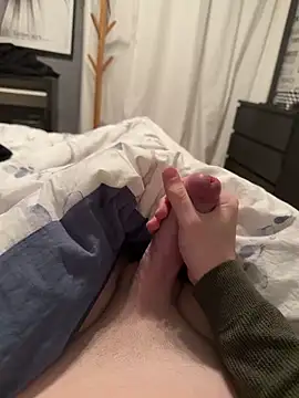 Eternelfrisson online show from 02/17/26, 06:03