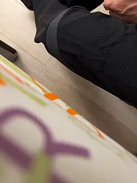 Manu97k online show from 10/30/25, 11:05