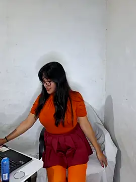 Snapshot of astridcollinsvip chatting on 11/01/25, 04:14 astridcollinsvip online show from 11/01/25, 04:14