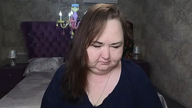 Snapshot of Eloisa_Eliot chatting on 11/20/25, 02:28 Eloisa Eliot online show from 11/20/25, 02:28